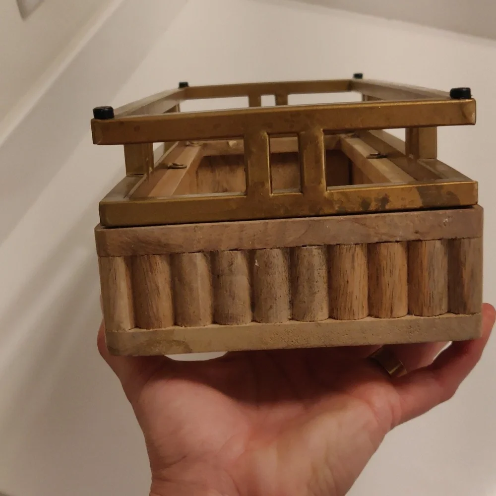 Natural Wooden Golden Tone Metal Rectangle Stand Y2K Retro Cottage Core Chic